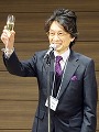 乾杯：藤田 桂一 先生　(フジタ動物病院)